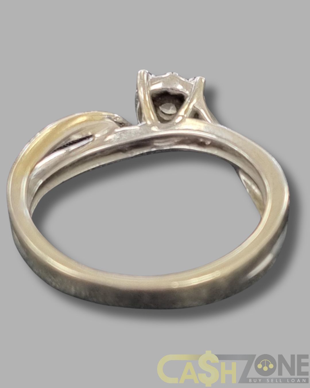 Ladies 10ct White Gold Clear Stone Engagement Ring