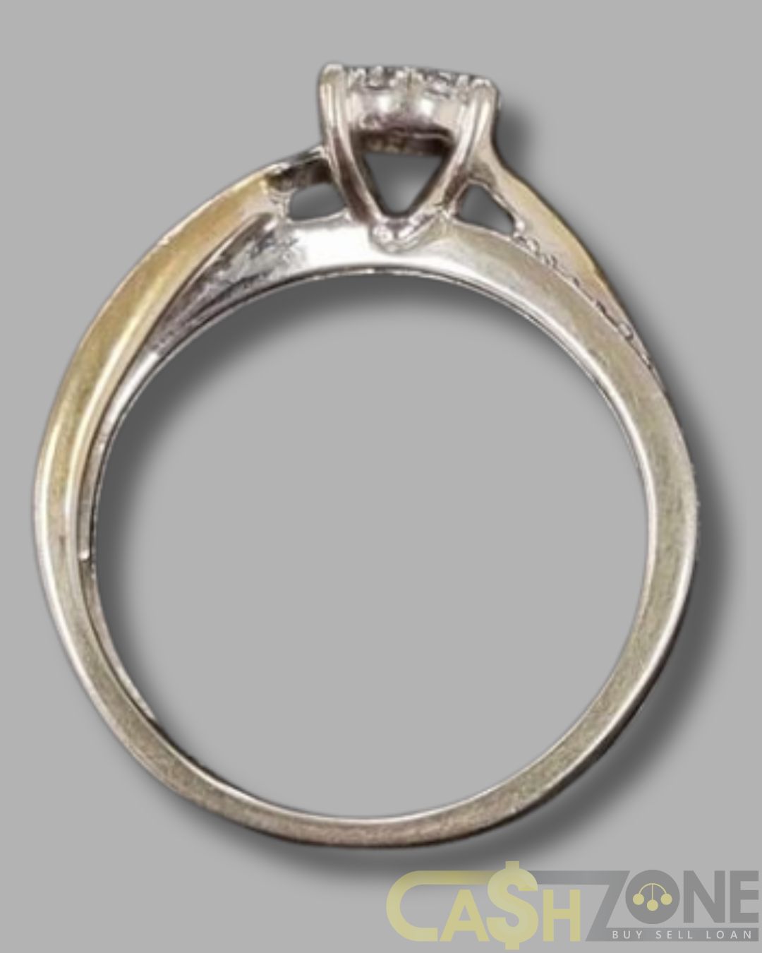 Ladies 10ct White Gold Clear Stone Engagement Ring