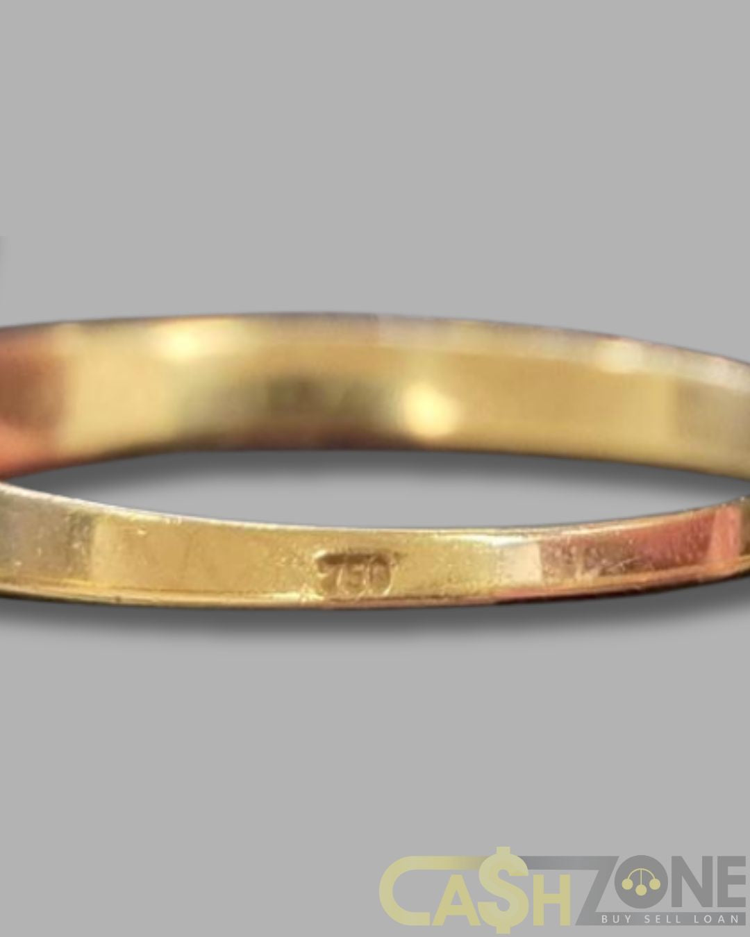 Ladies 18ct Yellow Gold Dark Blue Stone Ring