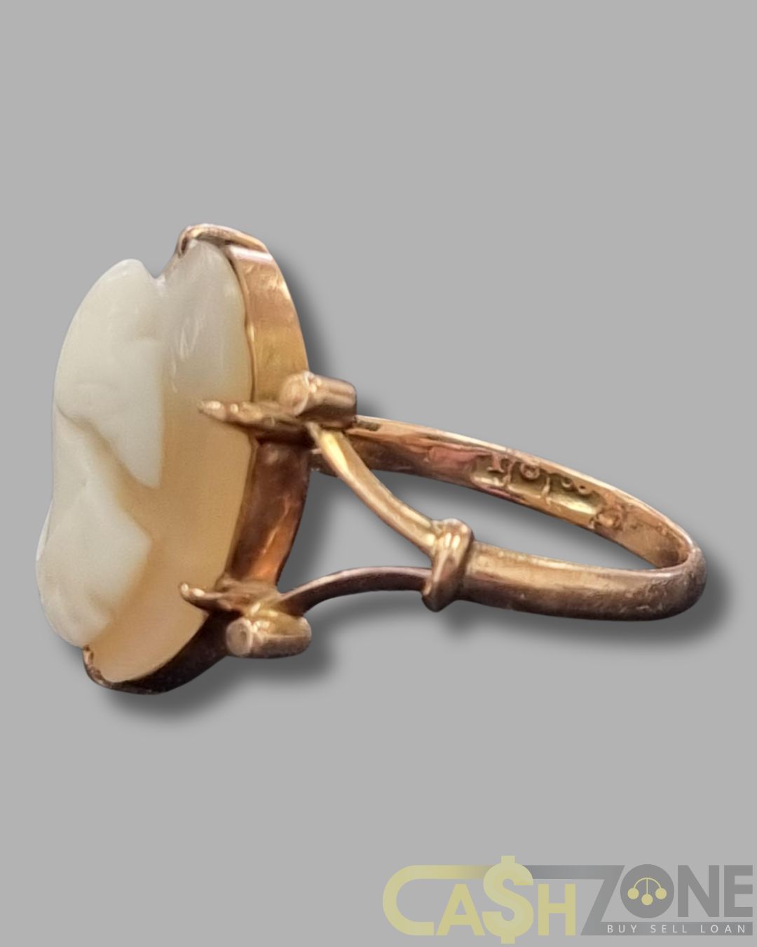 Ladies 9ct Yellow Gold Cameo Ring