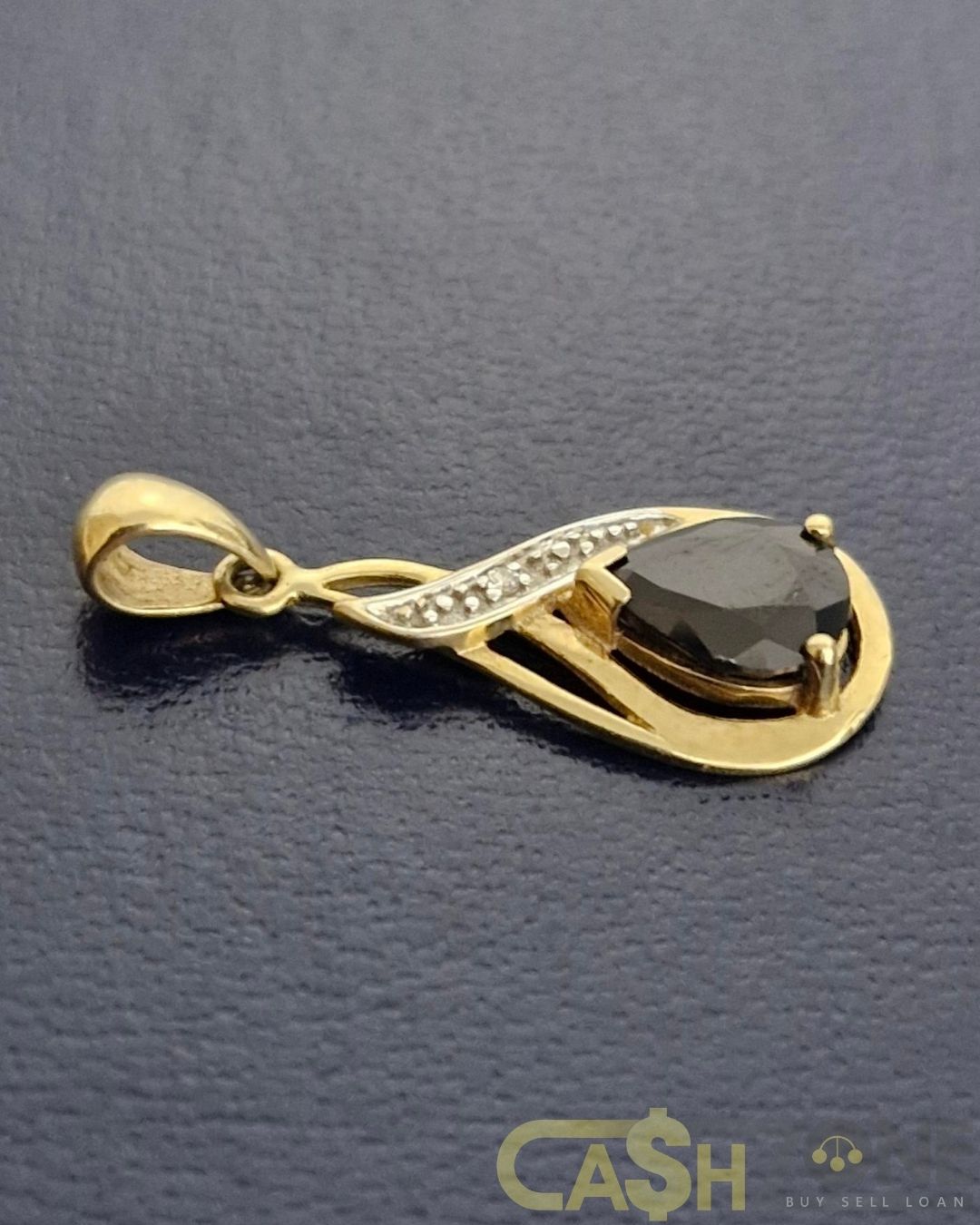 Ladies 9ct Yellow Gold Dark Blue Stone Tear Drop Pendant