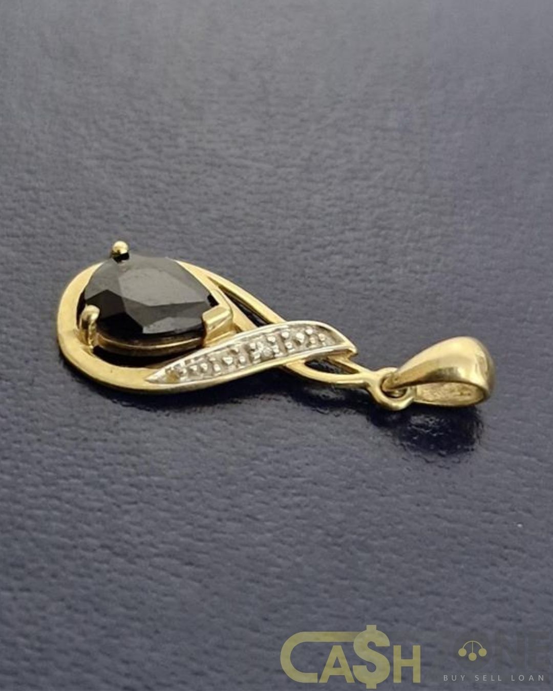 Ladies 9ct Yellow Gold Dark Blue Stone Tear Drop Pendant