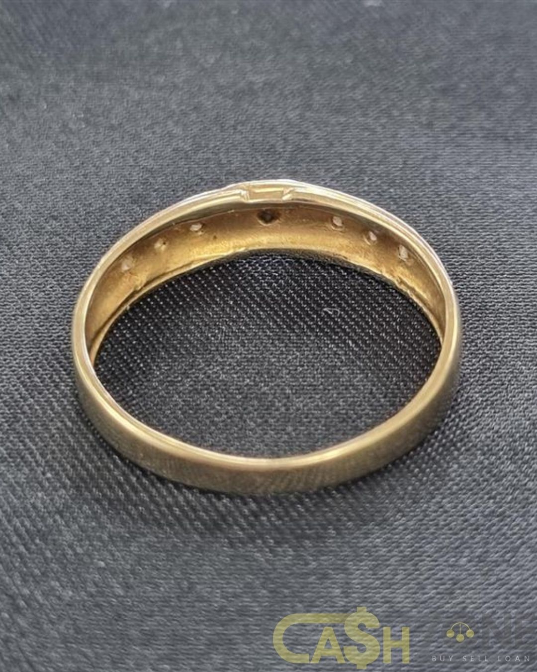 Ladies 9ct Yellow Gold Blue & Clear Stone Ring