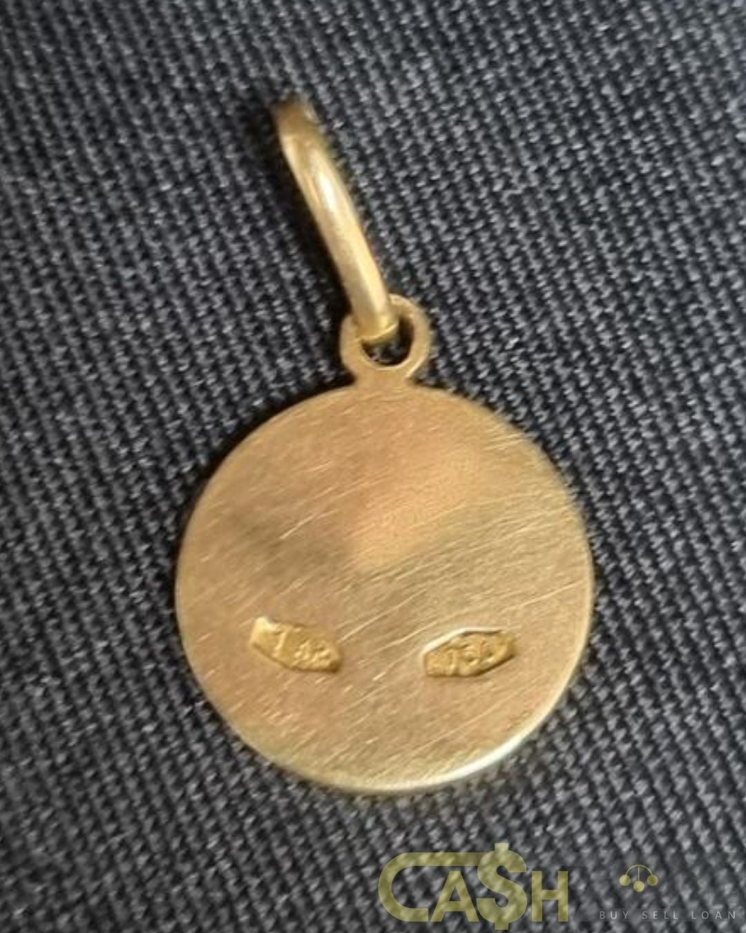 18ct Yellow Gold St. Christopher Pendant