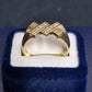 Ladies 9ct Yellow Gold Ring W/Clear Stones