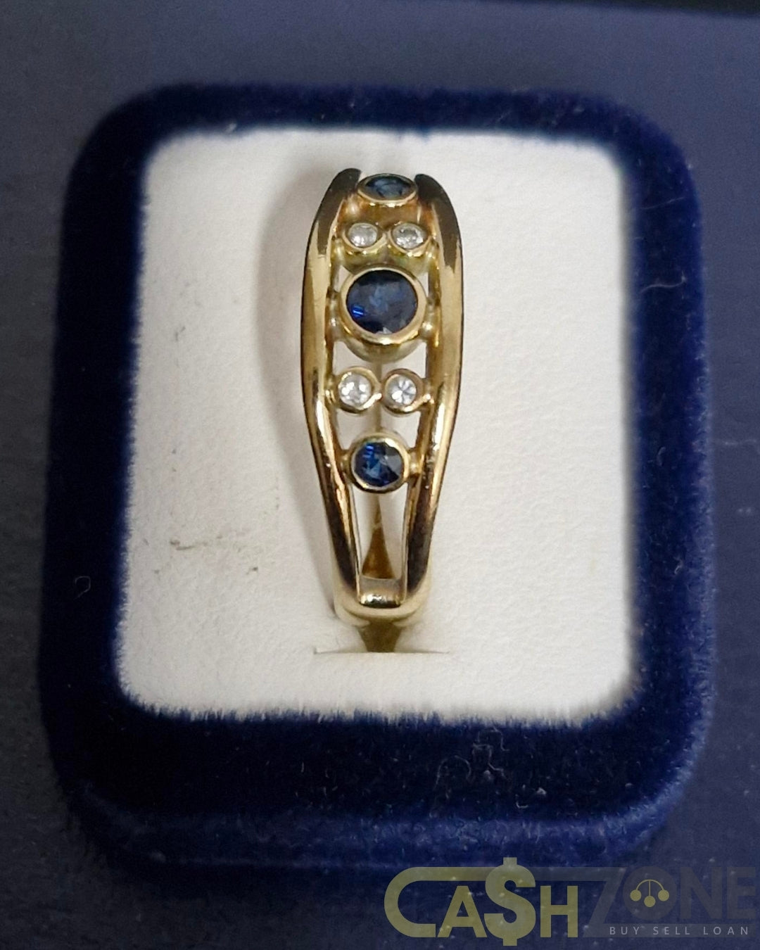 Ladies 9ct Yellow Gold Blue Stone Ring