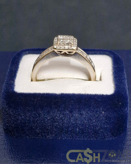 Ladies 18ct White Gold Clear Stone Ring