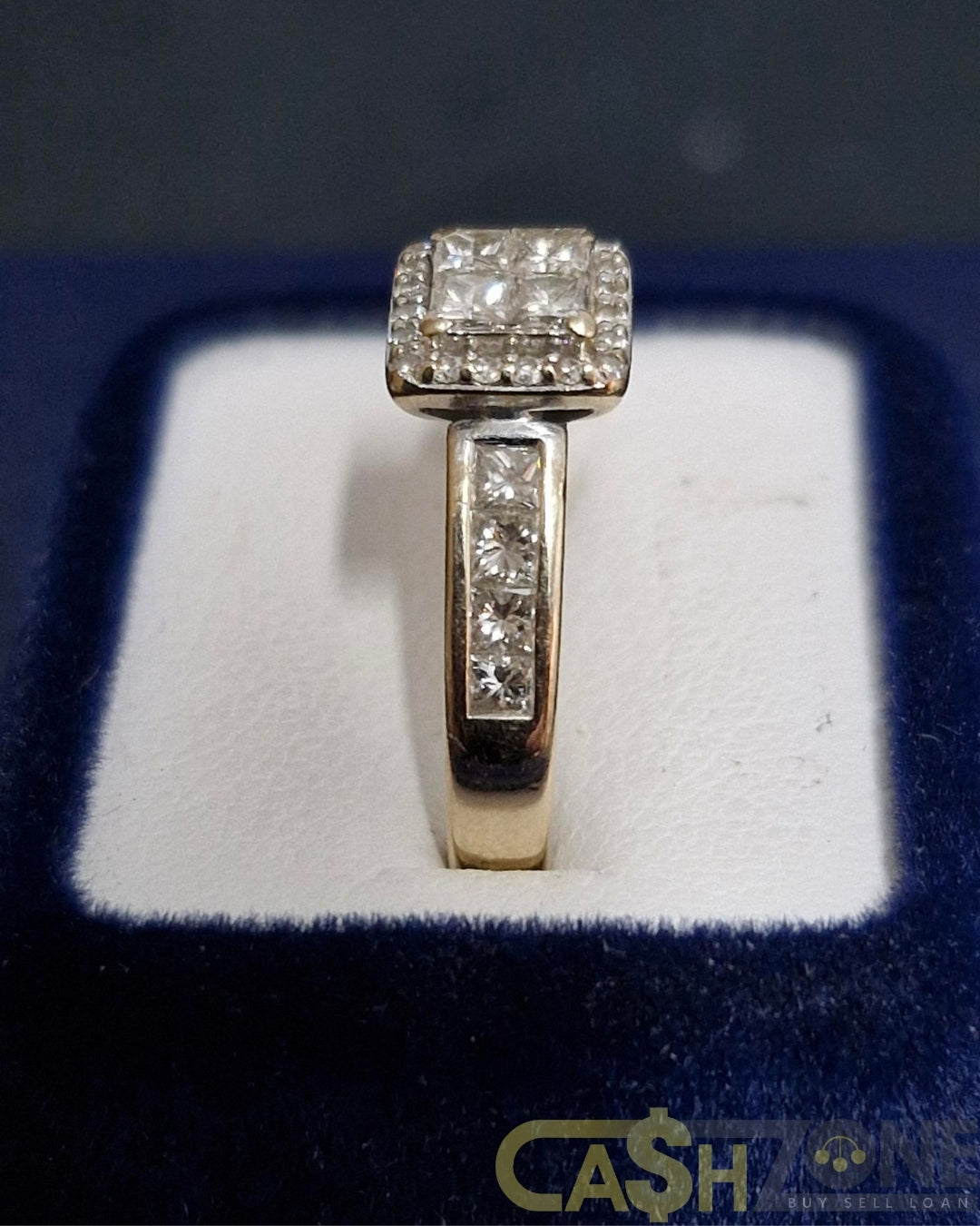 Ladies 18ct White Gold Clear Stone Ring