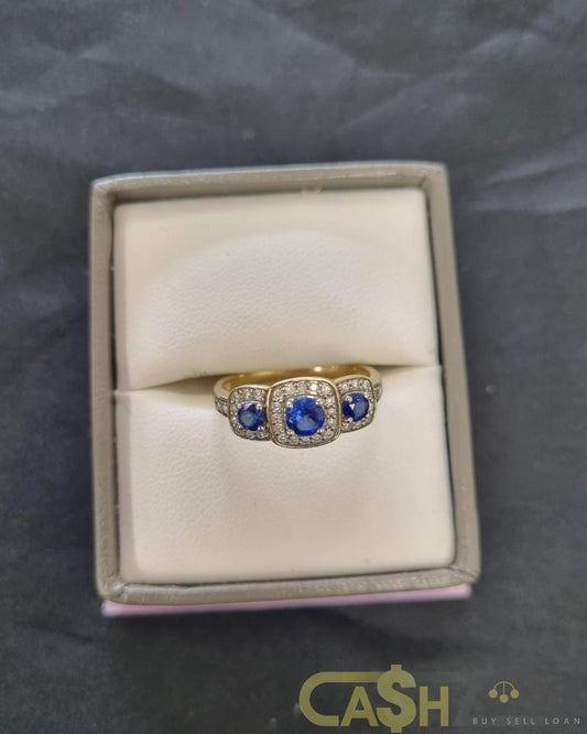 Ladies 9ct Yellow Gold Blue/Clear Stone Ring